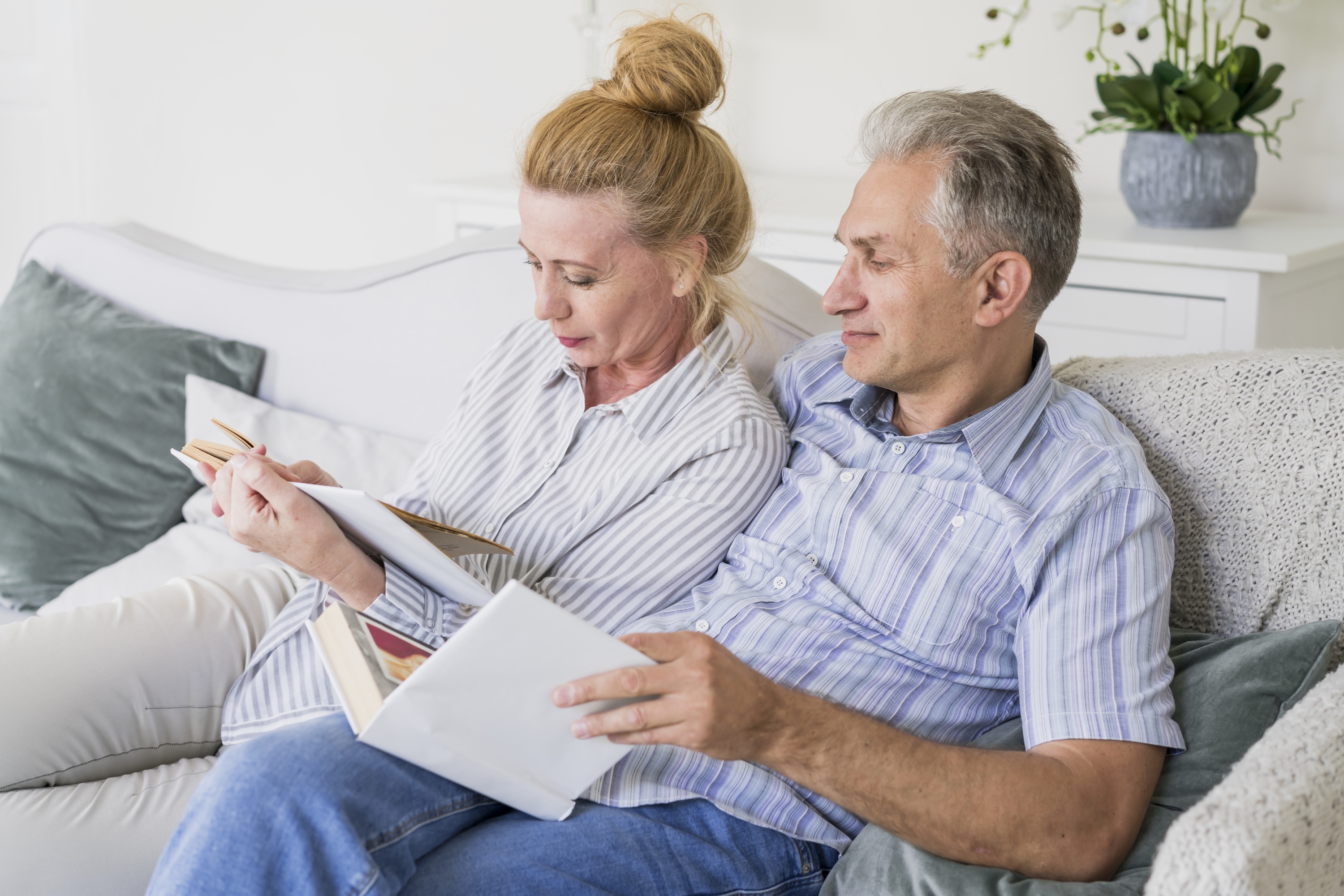 What is the Difference Between a Living Will and a Last Will and Testament?